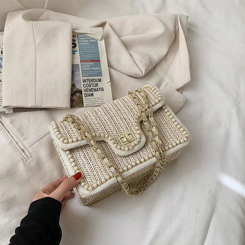 Baili Luxe Rieten Schoudertas met Elegant Pareldetails for a Stijlvolle Look
