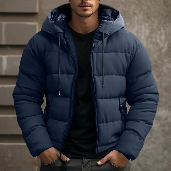 Warme Herren-Winterjacke mit Kapuze und Daunenkonstruktion für ultimativen Komfort
