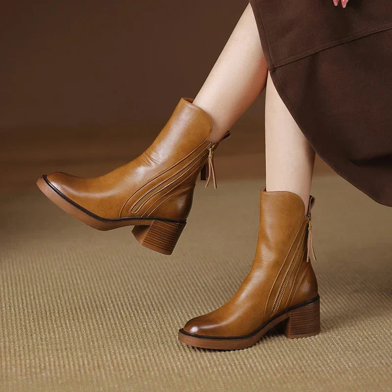 Botki Laura™ wykonane z wysokiej jakości skóry z eleganckim obcasem – stylowy i komfortowy dodatek do Twojej garderoby