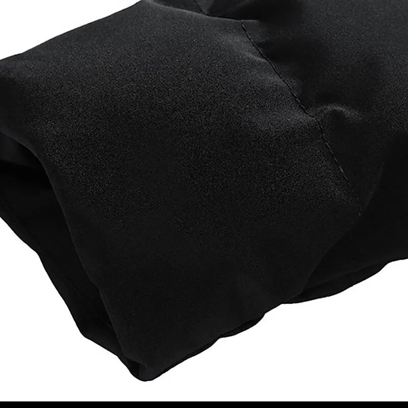 Warme Herren-Winterjacke mit Kapuze und Daunenkonstruktion für ultimativen Komfort