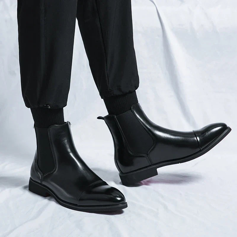 Stilvolle und luxuriöse Chelsea-Stiefel für Herren aus hochwertigem Leder für einen eleganten Look
