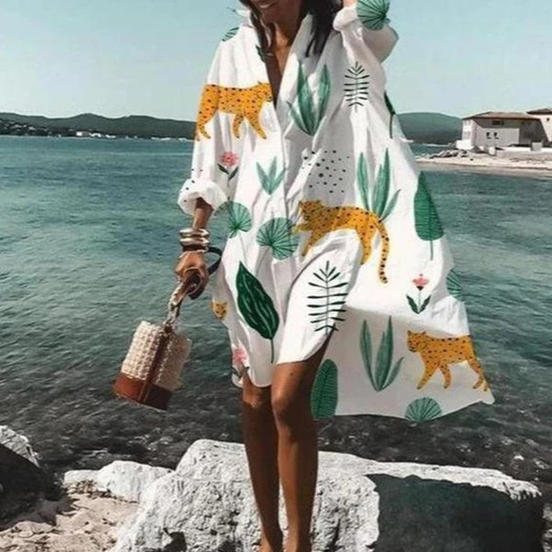 Stilvolles elegantes Sommerkleid für einzigartige Sommermomente