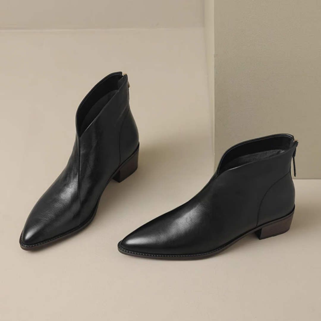 Anspruchsvolle Damenstiefel aus Leder mit elegantem Blockabsatz