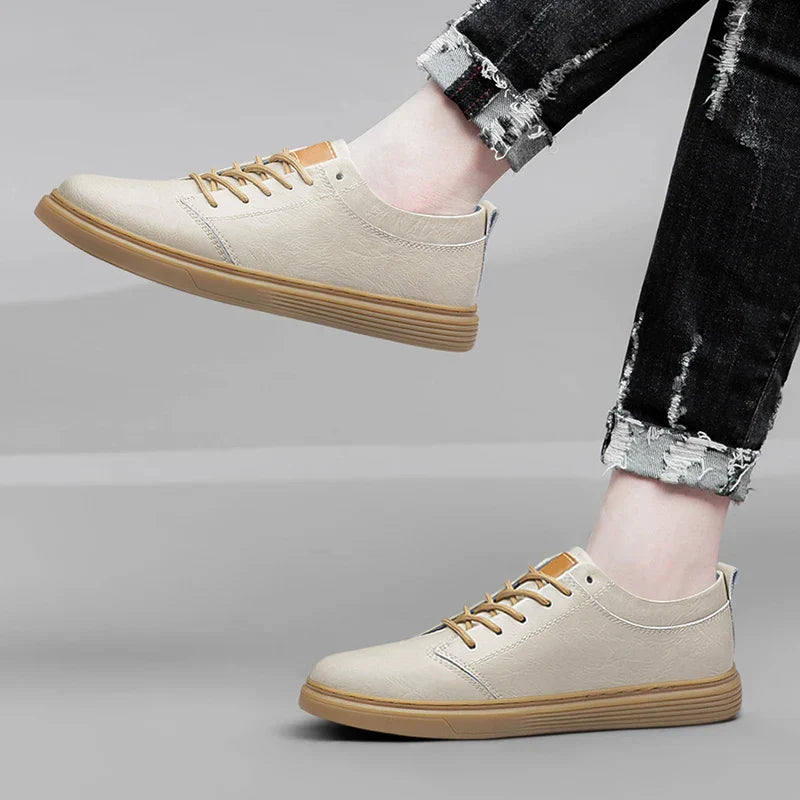 Bequeme und elegante Sportschuhe aus hochwertigem Leder für Männer