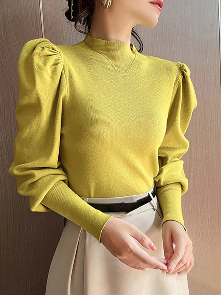 Raffinierte Damenbluse mit Rundhalsausschnitt und Puffärmeln - bringen Sie Eleganz in Ihren Stil