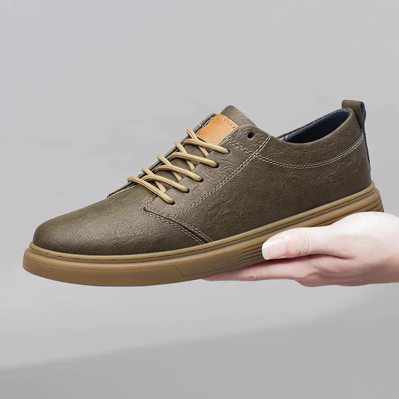 Bequeme und elegante Sportschuhe aus hochwertigem Leder für Männer