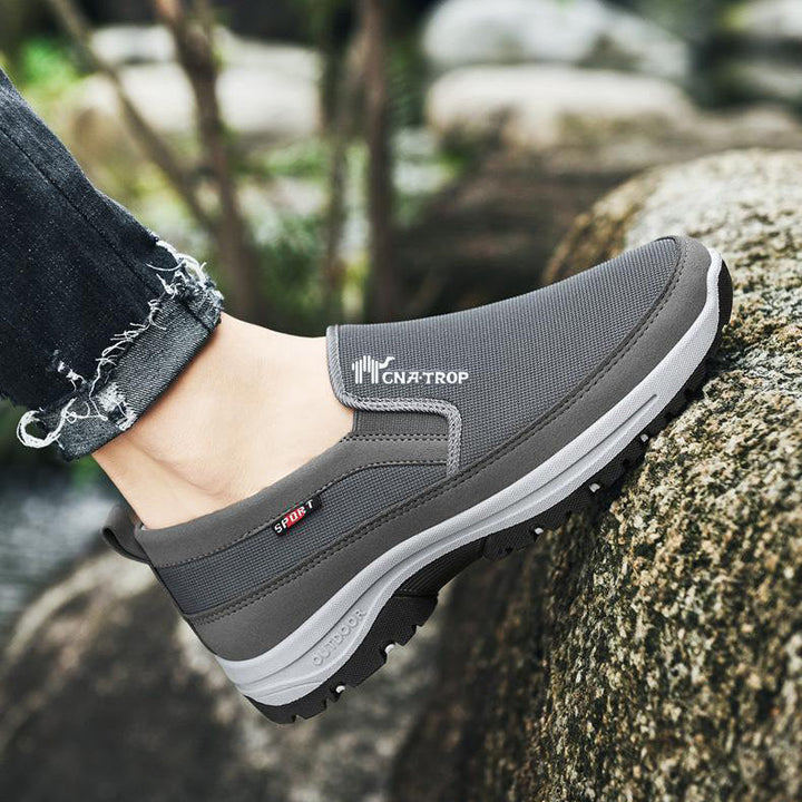 Bequeme und atmungsaktive Wanderschuhe für Männer - ideal für unvergessliche Abenteuer