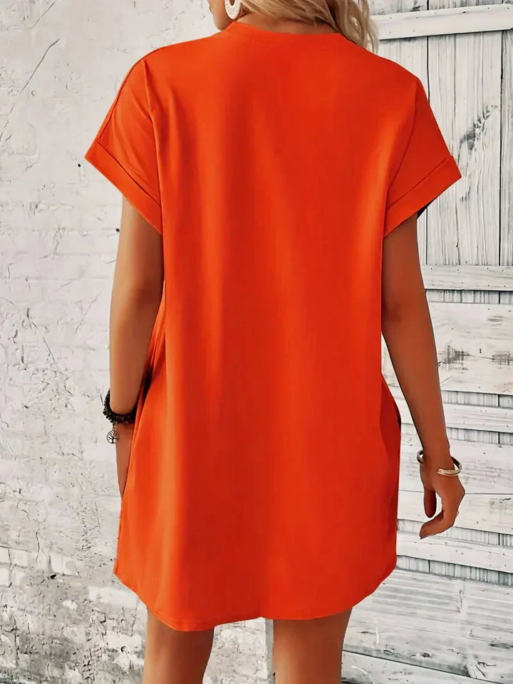 Elegantes kurzes Damenkleid für jeden besonderen Anlass