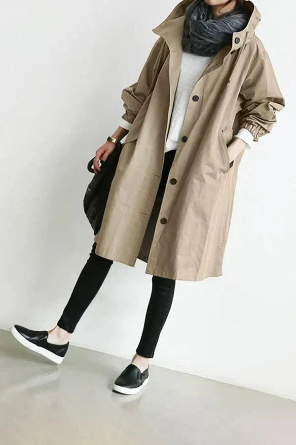 Eleganter und moderner Damen-Mackintosh für jede Gelegenheit