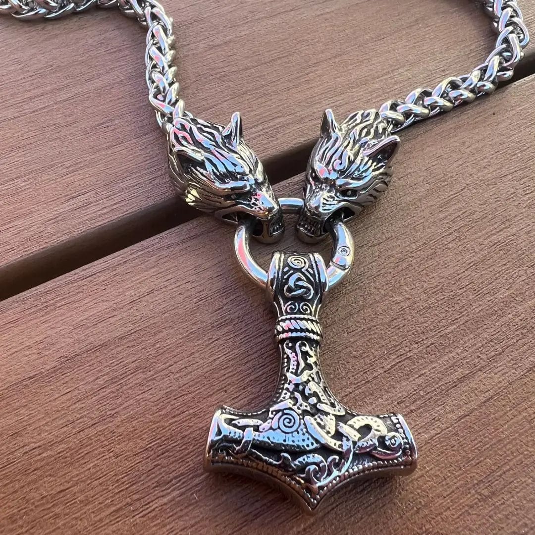 Wytrzymały i stylowy naszyjnik męski Viking Protection – symbol siły i ochrony