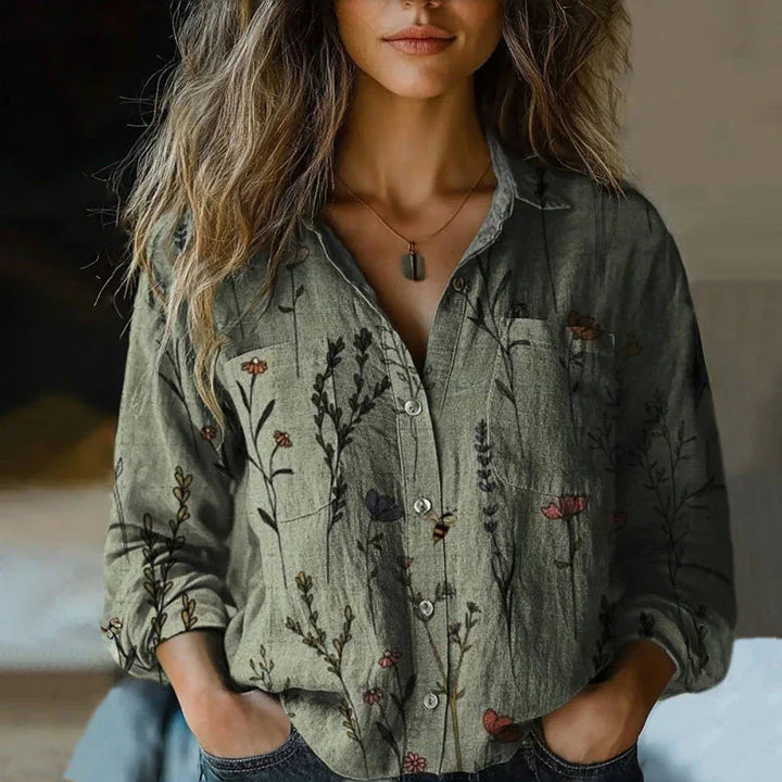 Modische Damenbluse im Vintage-Look mit zeitlosem Design