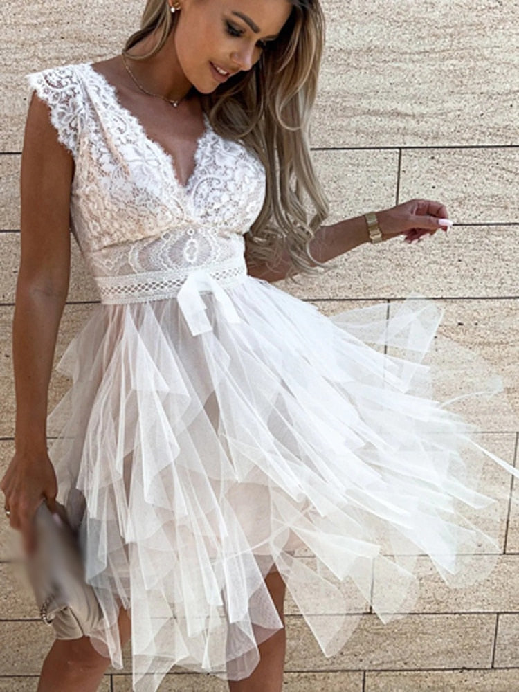 Stilvolles Damen-Cocktailkleid für besondere Anlässe