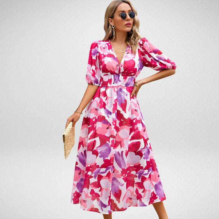 Corina™ - ein elegantes und zeitloses Kleid mit Rundhalsausschnitt, perfekt für jeden Anlass!