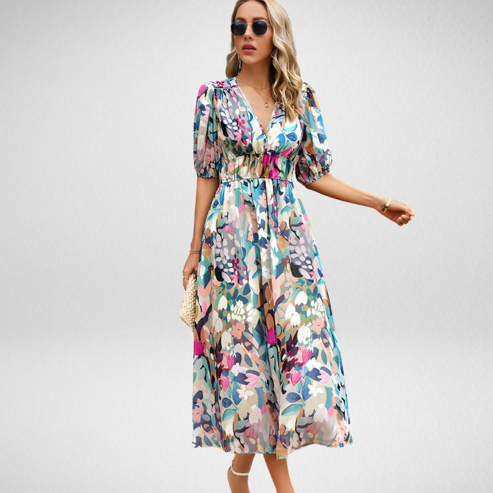 Corina™ - ein elegantes und zeitloses Kleid mit Rundhalsausschnitt, perfekt für jeden Anlass!