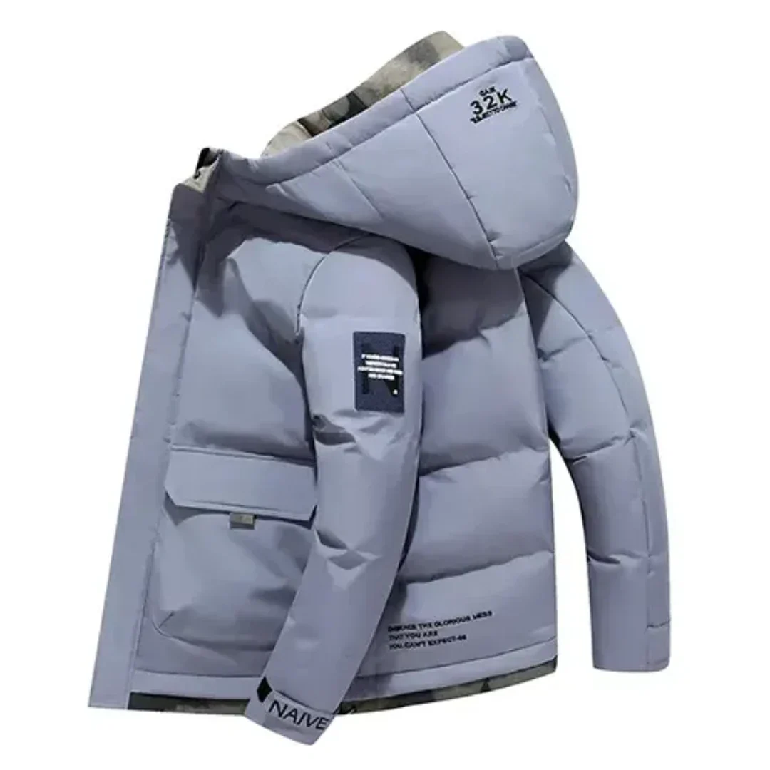 Herren-Steppwinterjacke mit Kapuze und funktioneller Fronttasche - ideal für kalte Tage
