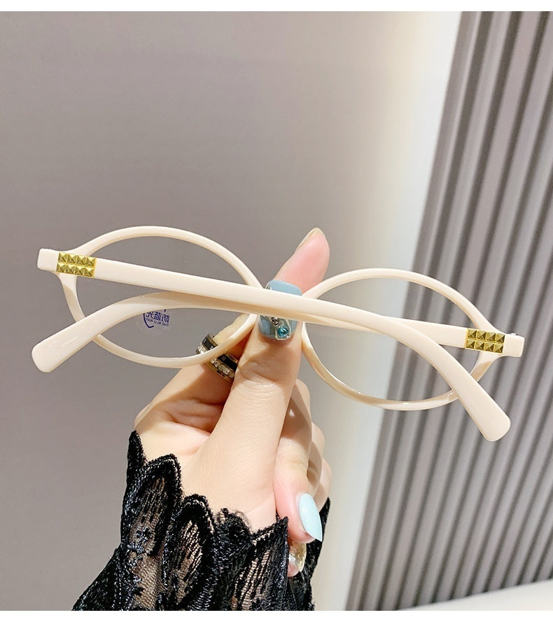 Danya Ovale Fashion Zonnebril zonder Sterkte – Stijlvol en Beschermend Accessoire