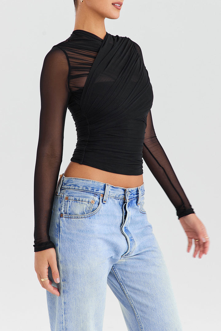 Modny damski top warstwowy – idealny do eleganckich i stylowych stylizacji