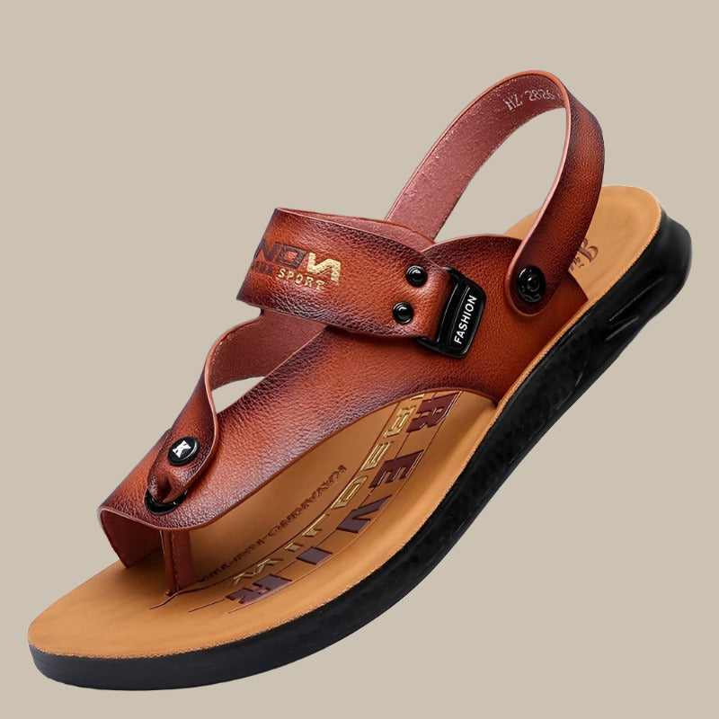 Modische Herrensandalen mit eleganter Schnalle für maximalen Komfort
