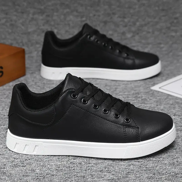 Bequeme Herrenschnürschuhe mit weicher Sohle für ganztägigen Komfort