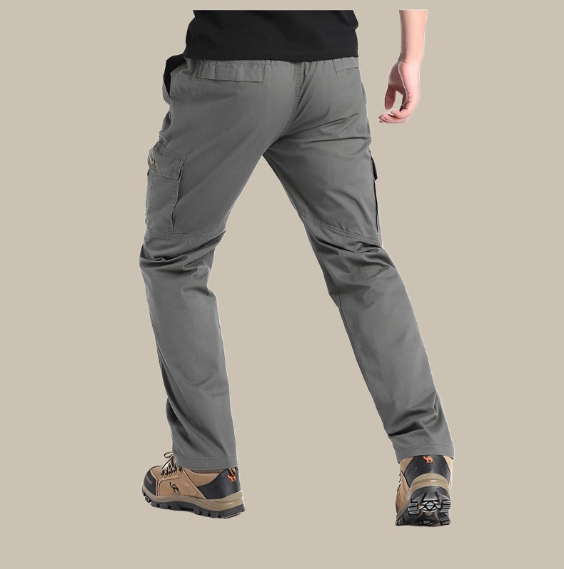 Hochwertige Herren-Cargohose im modischen und bequemen Regular Cut - die perfekte Kombination aus modischem Design und Funktionalität