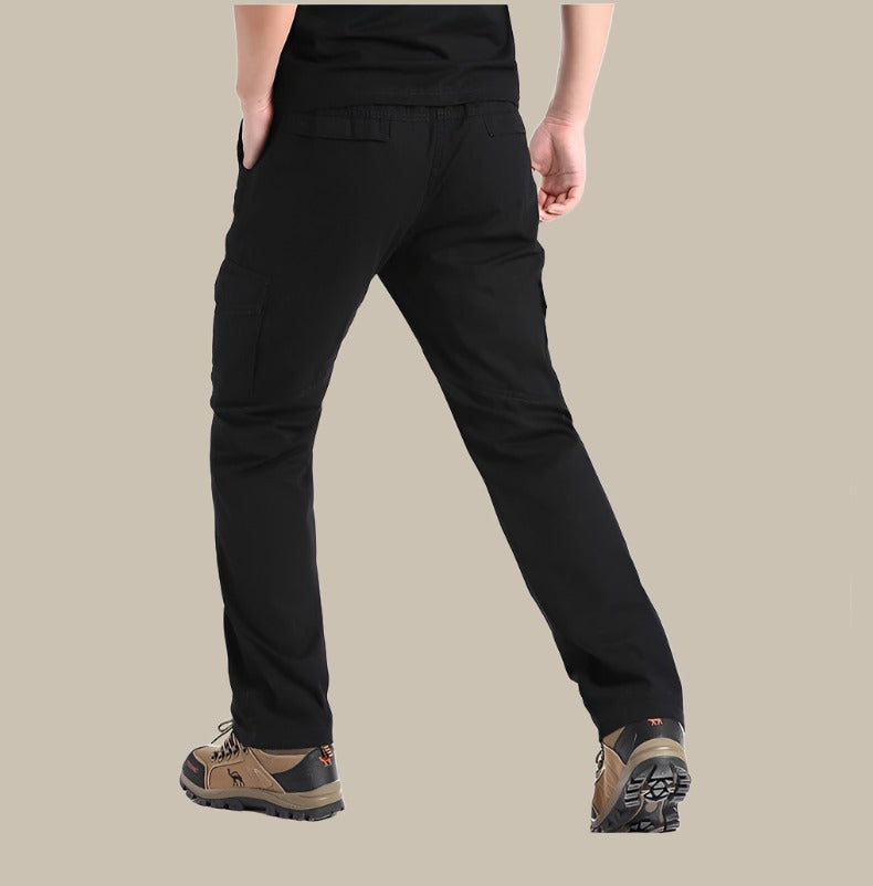 Hochwertige Herren-Cargohose im modischen und bequemen Regular Cut - die perfekte Kombination aus modischem Design und Funktionalität