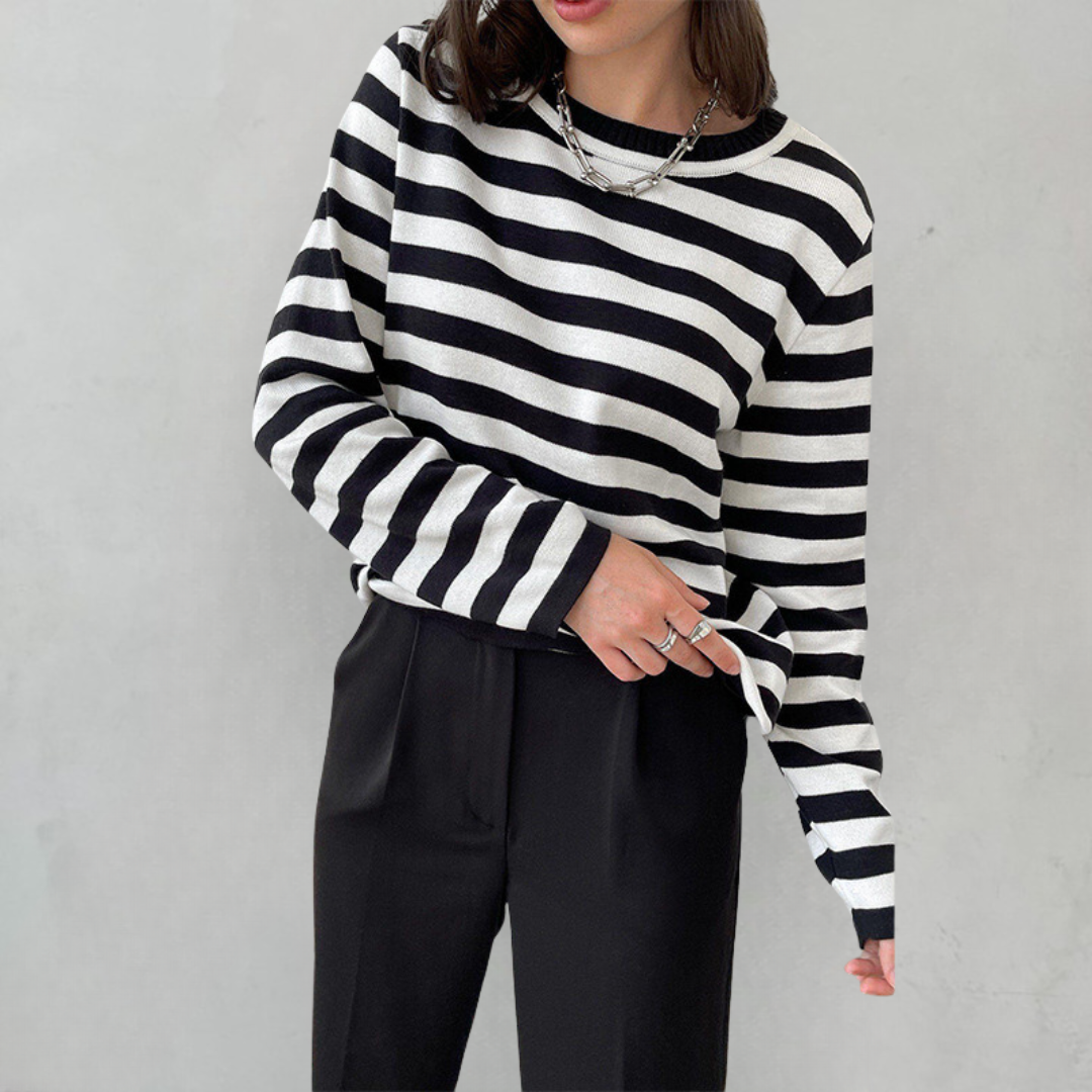 Elegante gestreifte Damenbluse mit langen Ärmeln und Rundhalsausschnitt - perfekt für jeden Anlass
