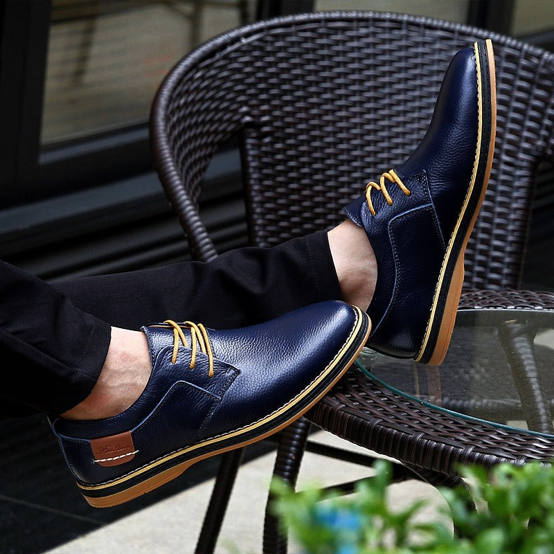 Elegante Herrenschuhe aus hochwertigem Leder in einer großen Auswahl an Farben