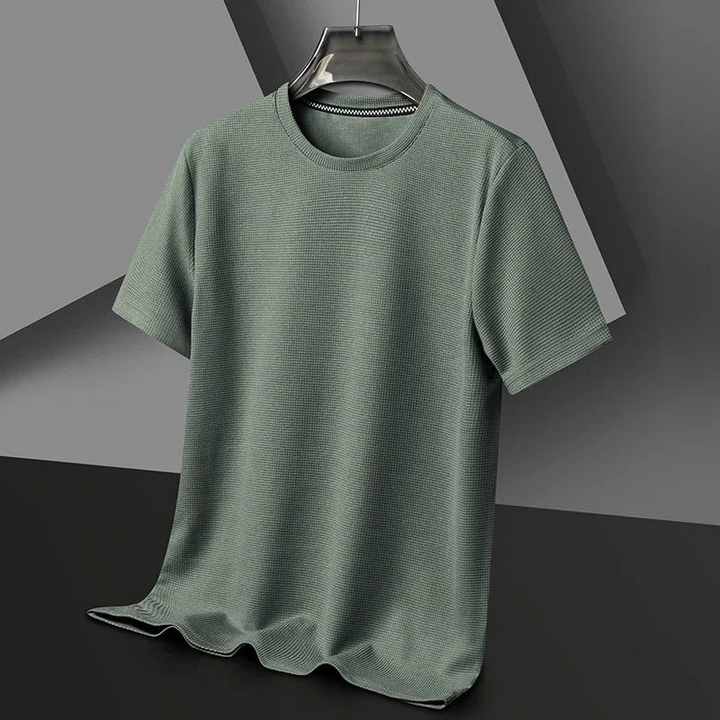 Stilvolles und luxuriöses Herren-T-Shirt für den Sommer - Komfort und Eleganz von Quirijn