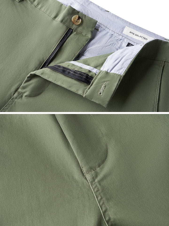 Hochwertige Chino-Hose für Herren aus einer dehnbaren, pflegeleichten Baumwollmischung - idealer Komfort und Stil