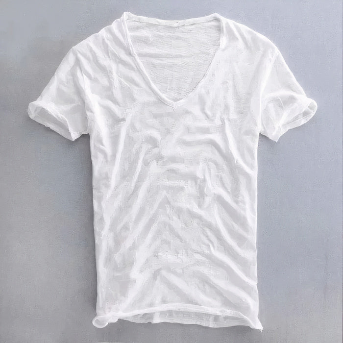 Arvid leichtes Sommer-T-Shirt mit spitzem Ausschnitt - eine bequeme und modische Wahl für heiße Tage