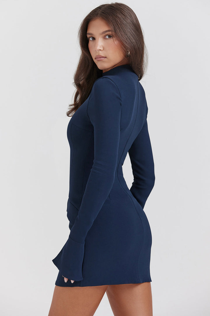 Modisches marineblaues Minikleid für Damen - die perfekte Wahl für jeden Anlass