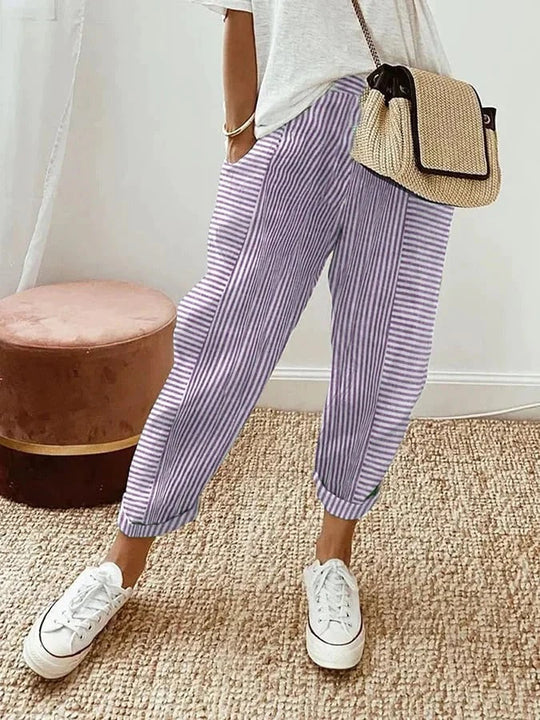 Elegante Damenhose mit modischen Streifen - Stil und Klassiker für den Alltag
