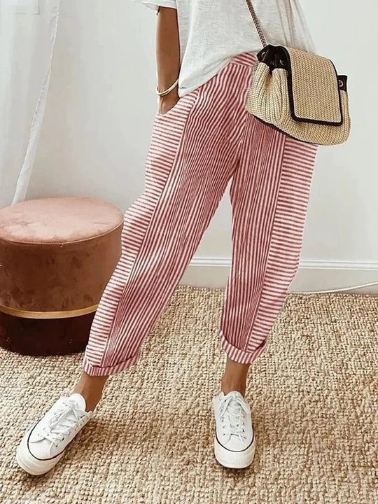 Elegante Damenhose mit modischen Streifen - Stil und Klassiker für den Alltag