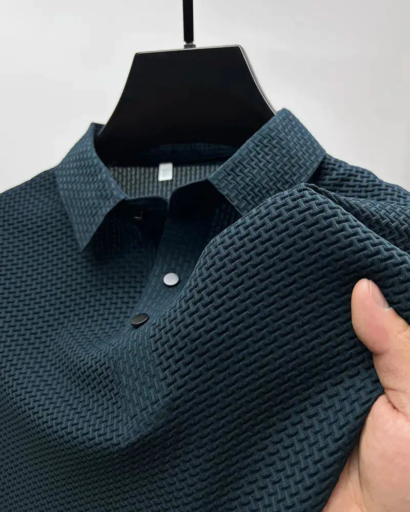 Elegantes und stilvolles Herren-Poloshirt - ein klassischer und zeitloser Look