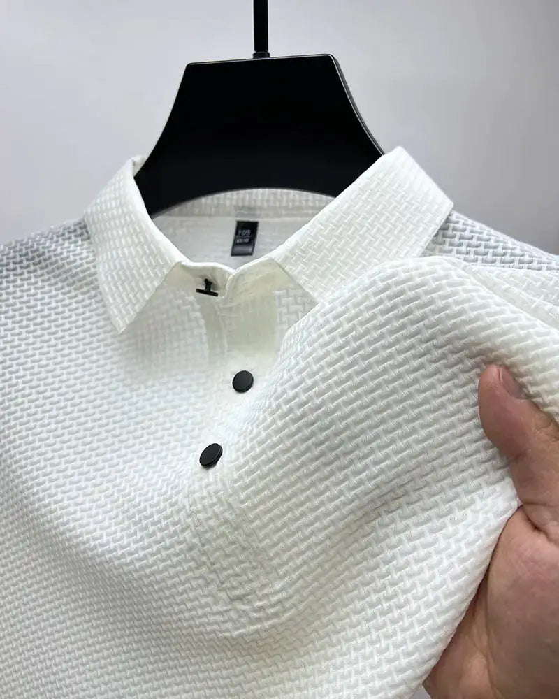 Elegantes und stilvolles Herren-Poloshirt - ein klassischer und zeitloser Look